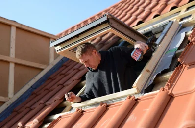 Pose de fenêtres de toit Velux à Marmoutier